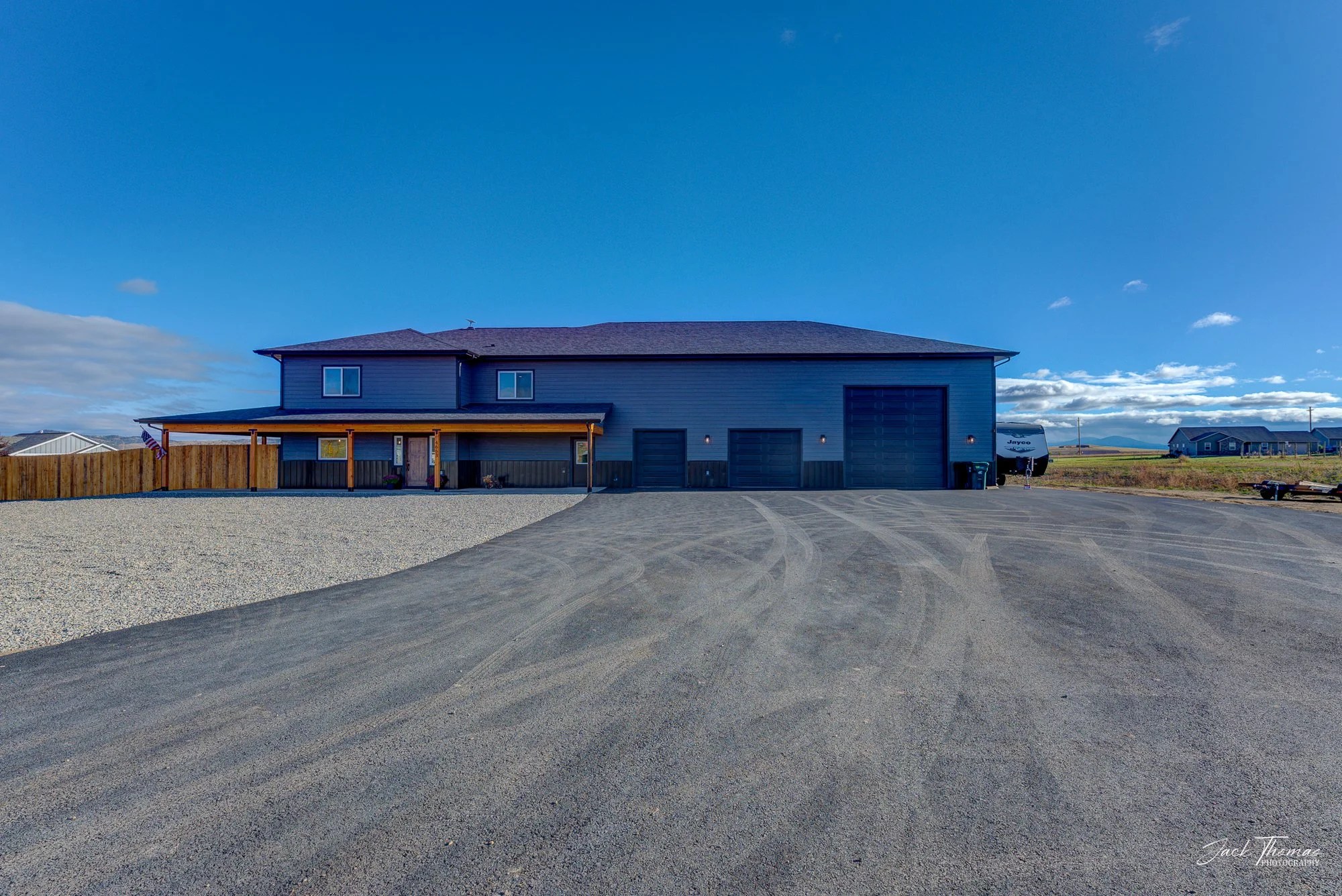 What is a Barndominium (Really)? The Truth About the Shop-House Trend in Montana