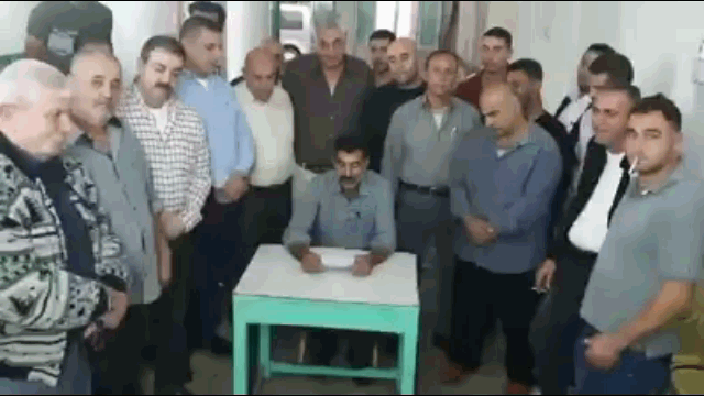 סוחרים פלסטינים יוצאים נגד תכנית ראש הממשלה הפלסטיני לחרם סחורות על ישראל
