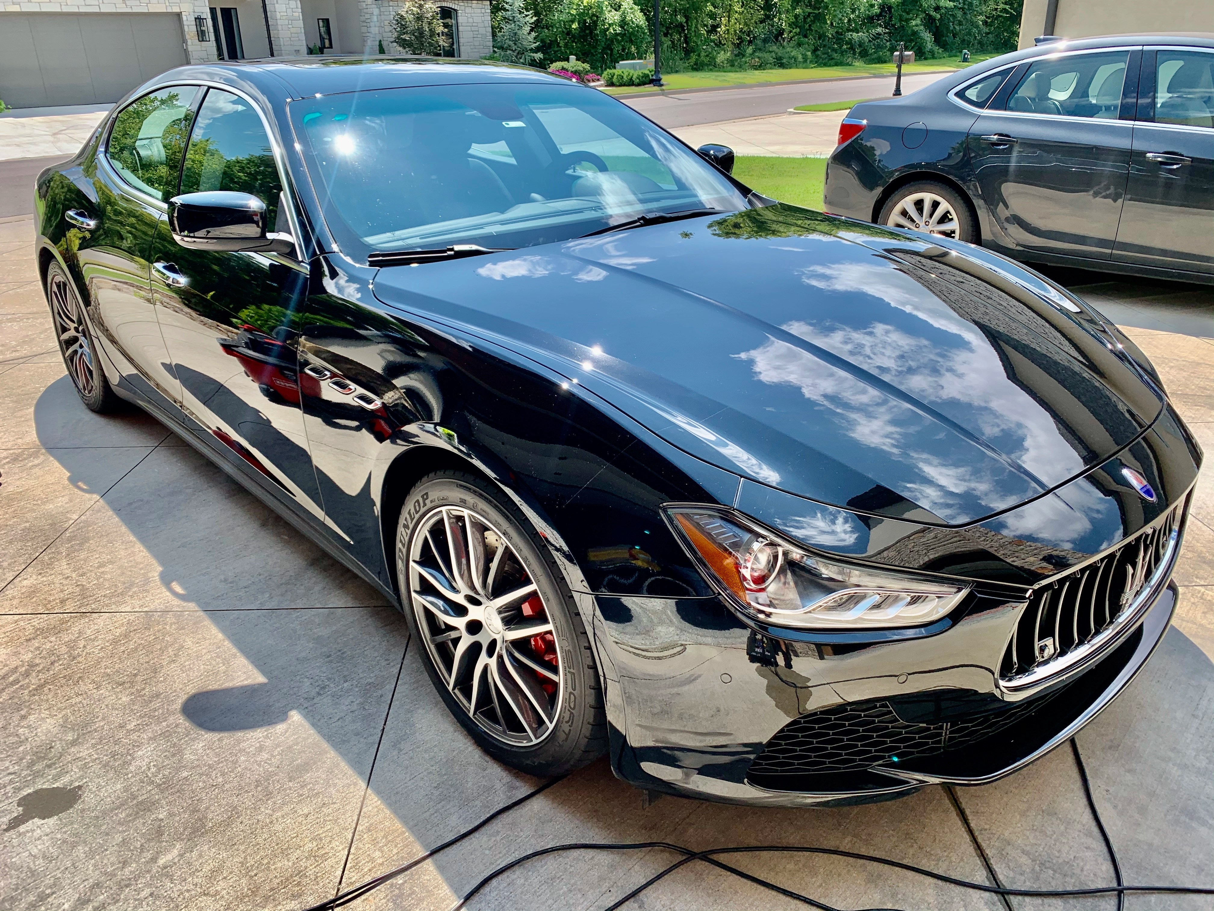Exterior detailing services in Tulsa ok. Car wash services in Tulsa. Car detailing exterior tulsa.