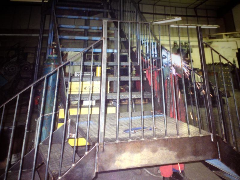 J D Engineering Ltd - Classic Mobile Ocean Photos | Free Download