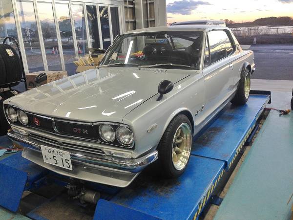 Skyline GTR KGC10 front Classic JDM