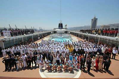 How To Get A Job On A Cruise Ship J D Moorea