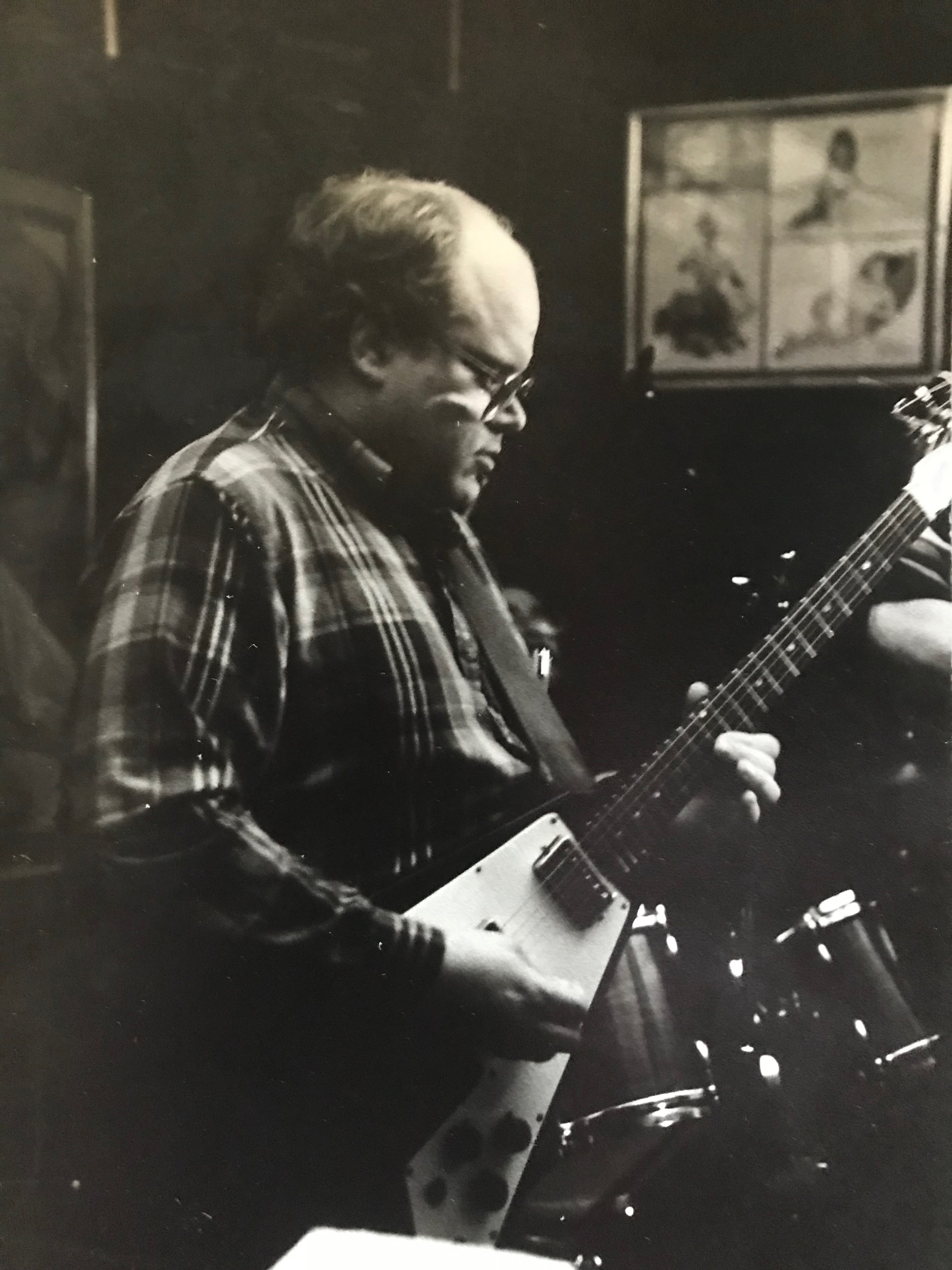 Jeff Belding on guitar.