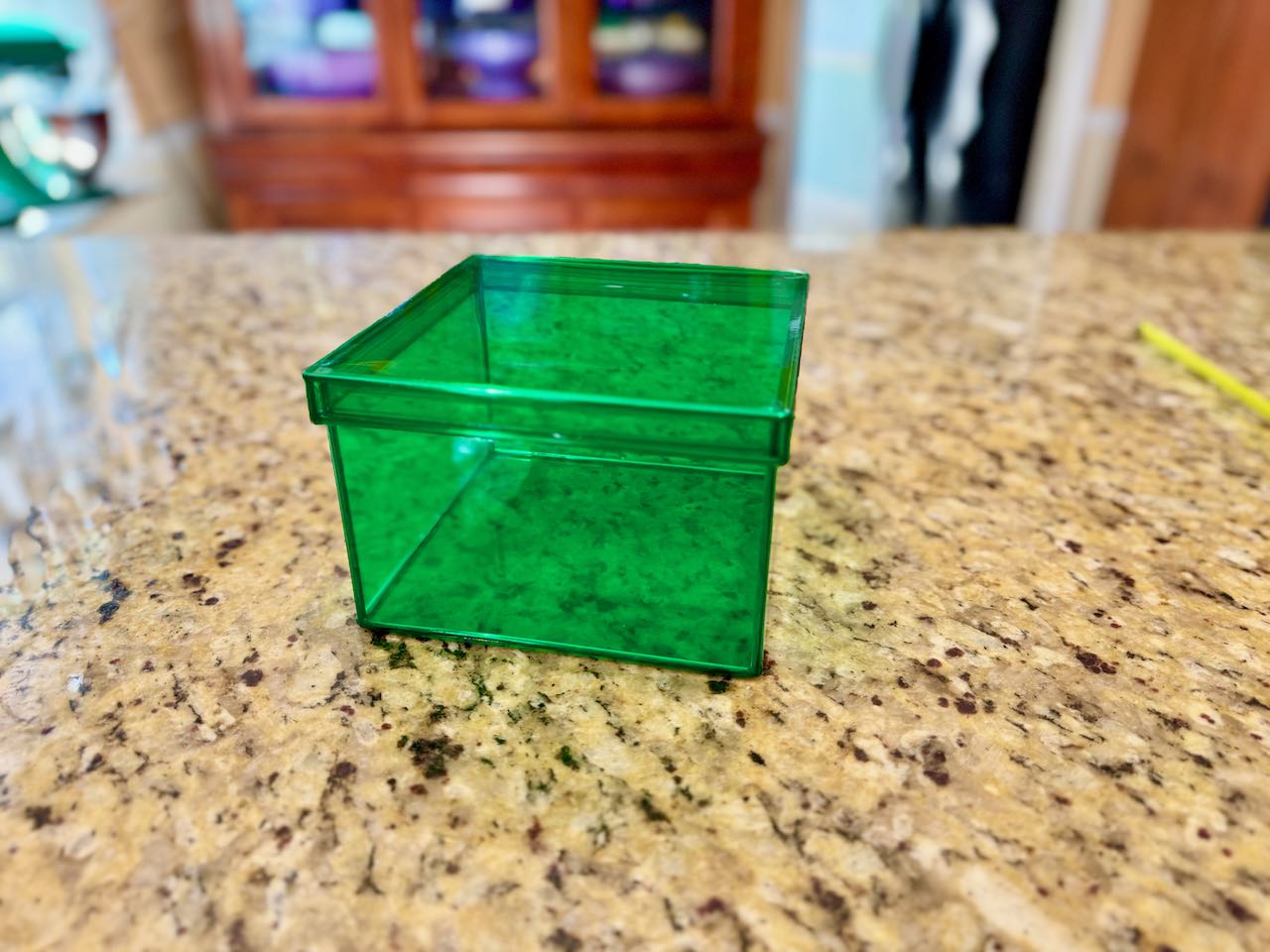 Metal Frame Transparent Vinyl Storage Cube