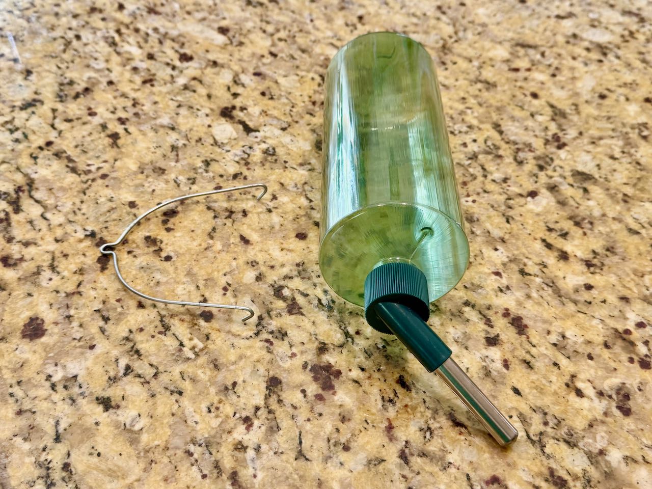Pet Kennel Watering Bottle