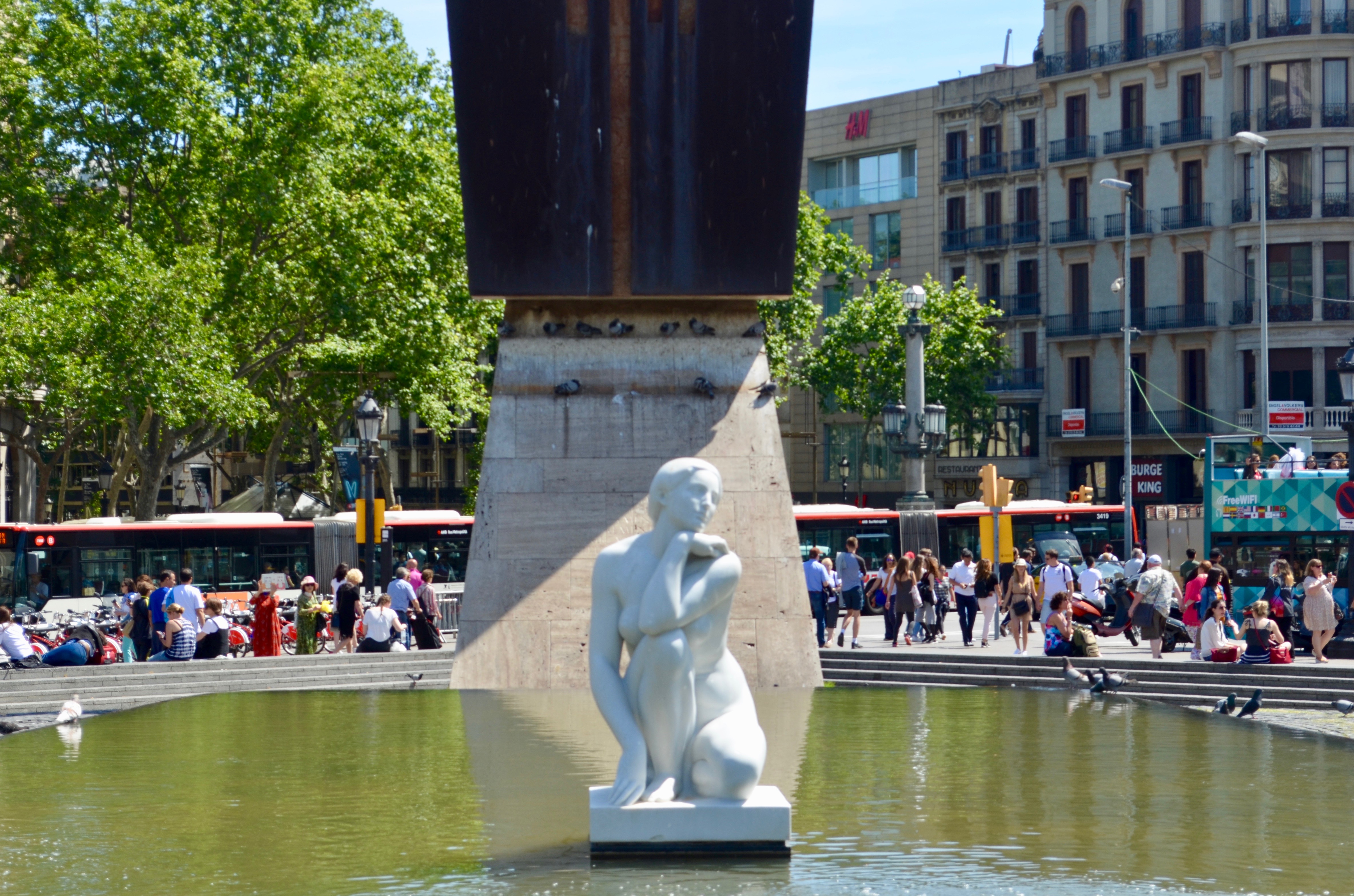 Plaza Catalonia in Barcelona