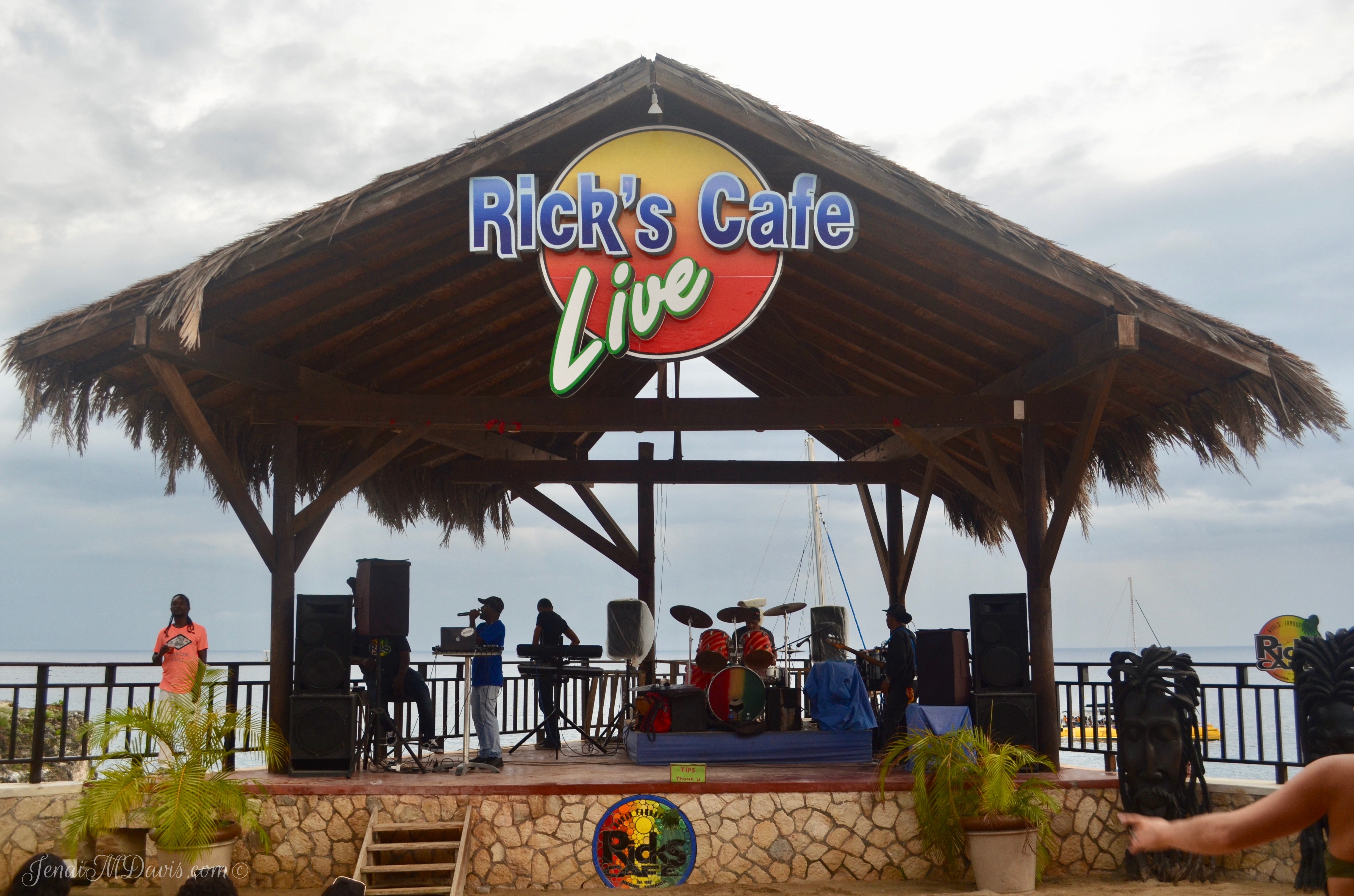 Rick's Cafe live music in Negril