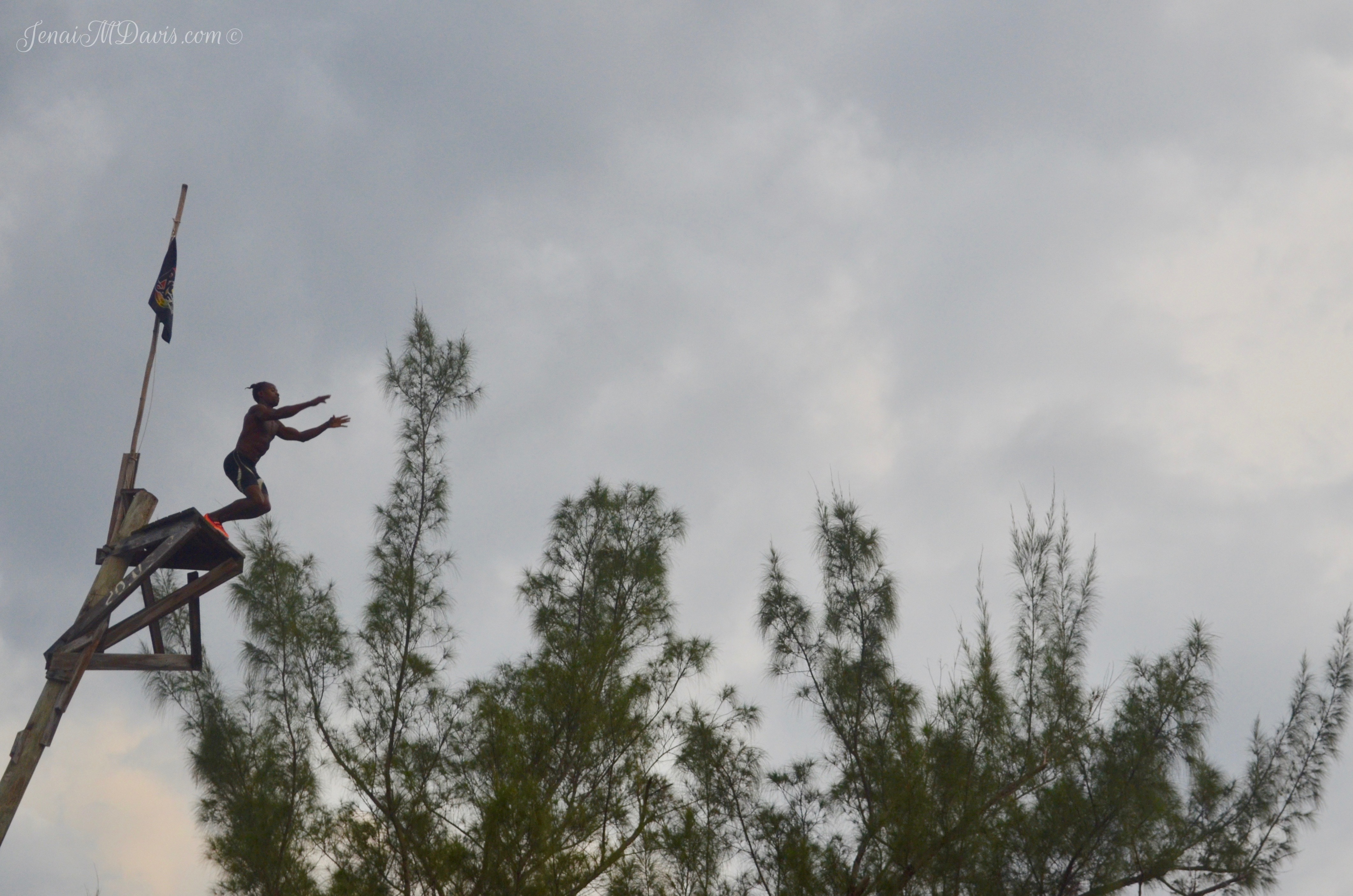 Cliff Jump extraordinaire