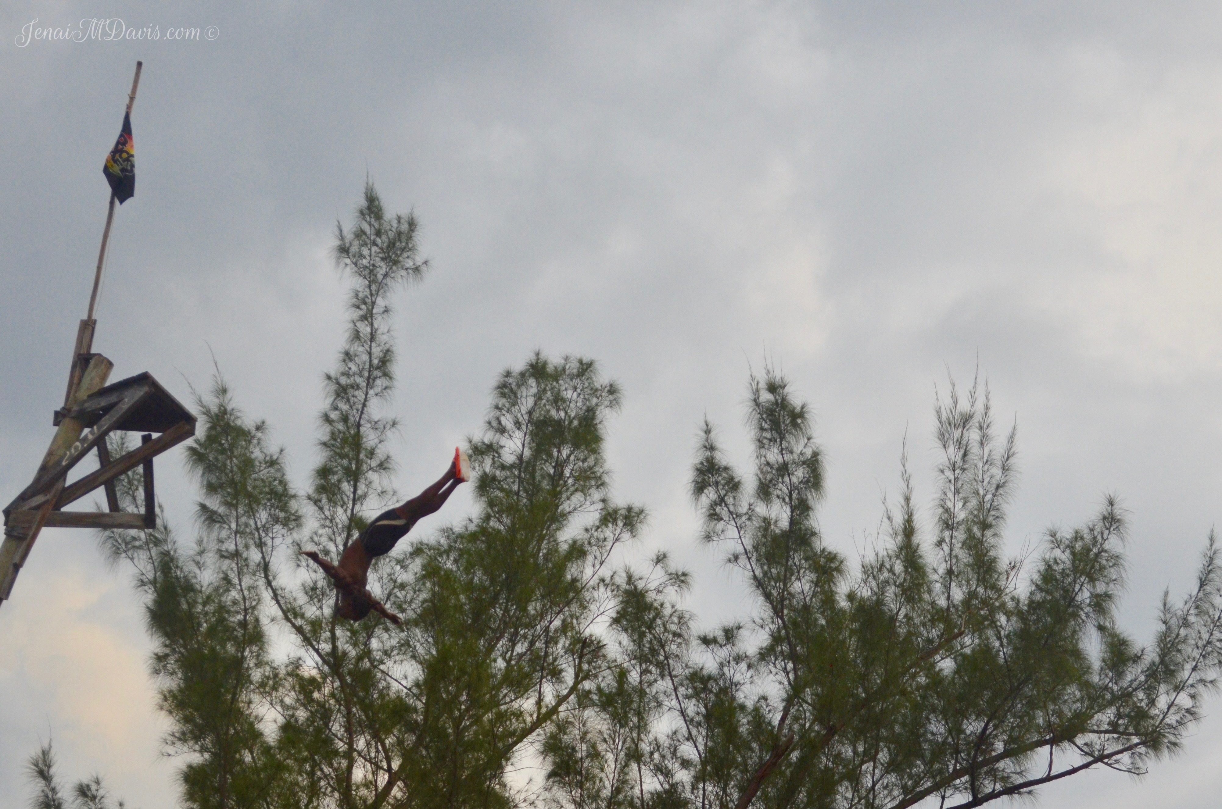 Cliff Jump extraordinaire