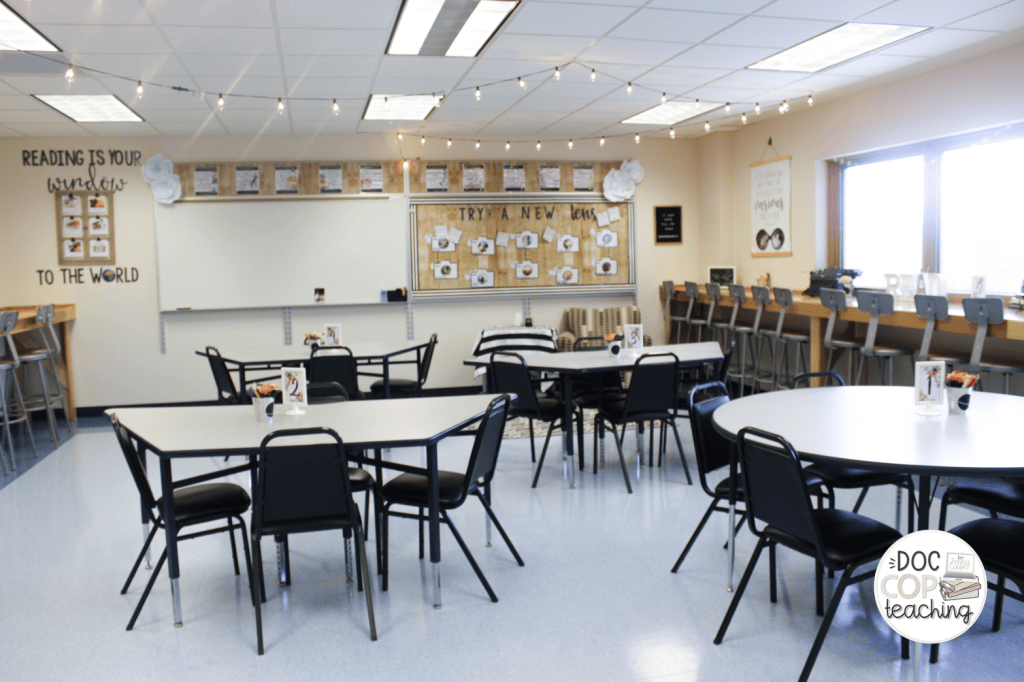 Check out this post for high school ELA classroom decor and organization inspiration with a focus on reading, writing, and discussion. 