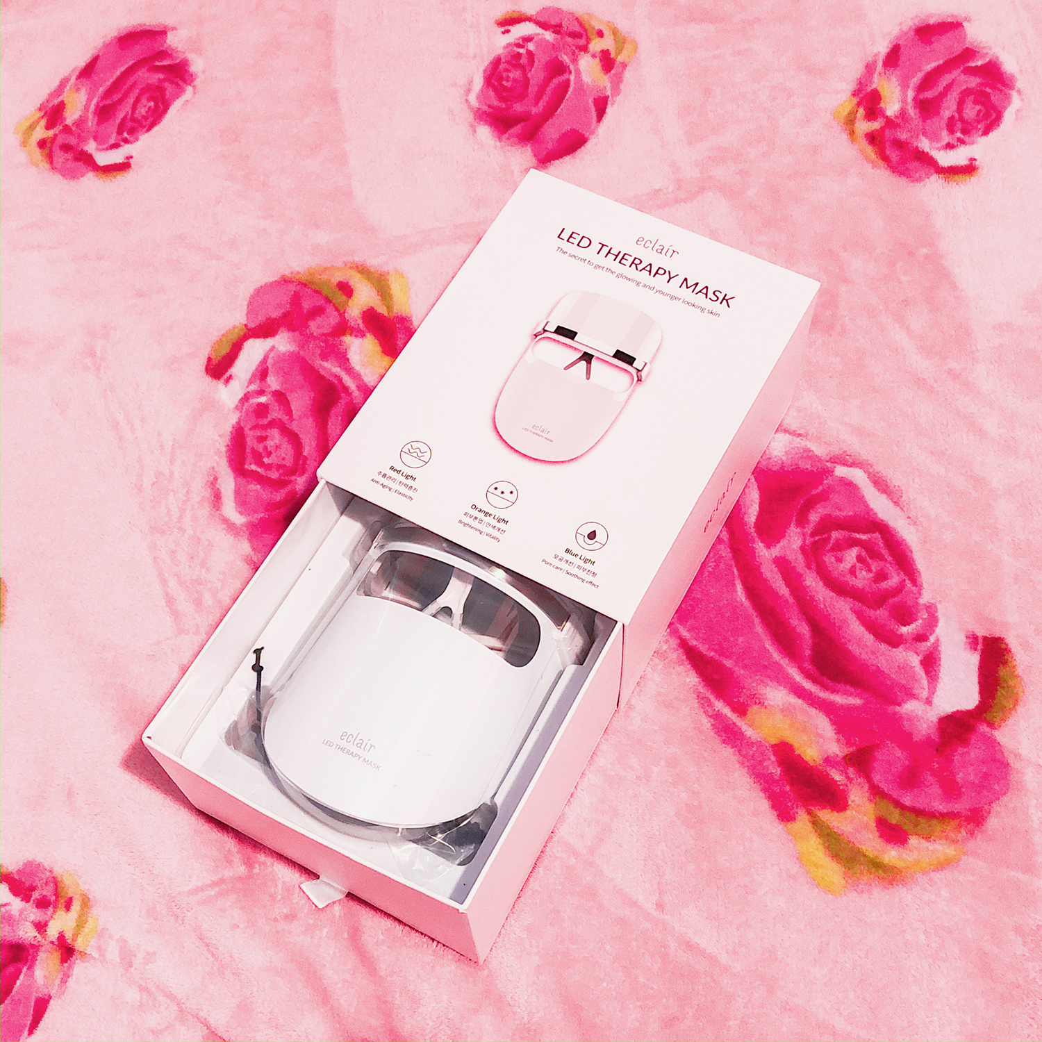 ECLAIR - LED セラピー マスク Amazon.com : ECLAIR LED Therapy Mask Skin Care 96 LED 3