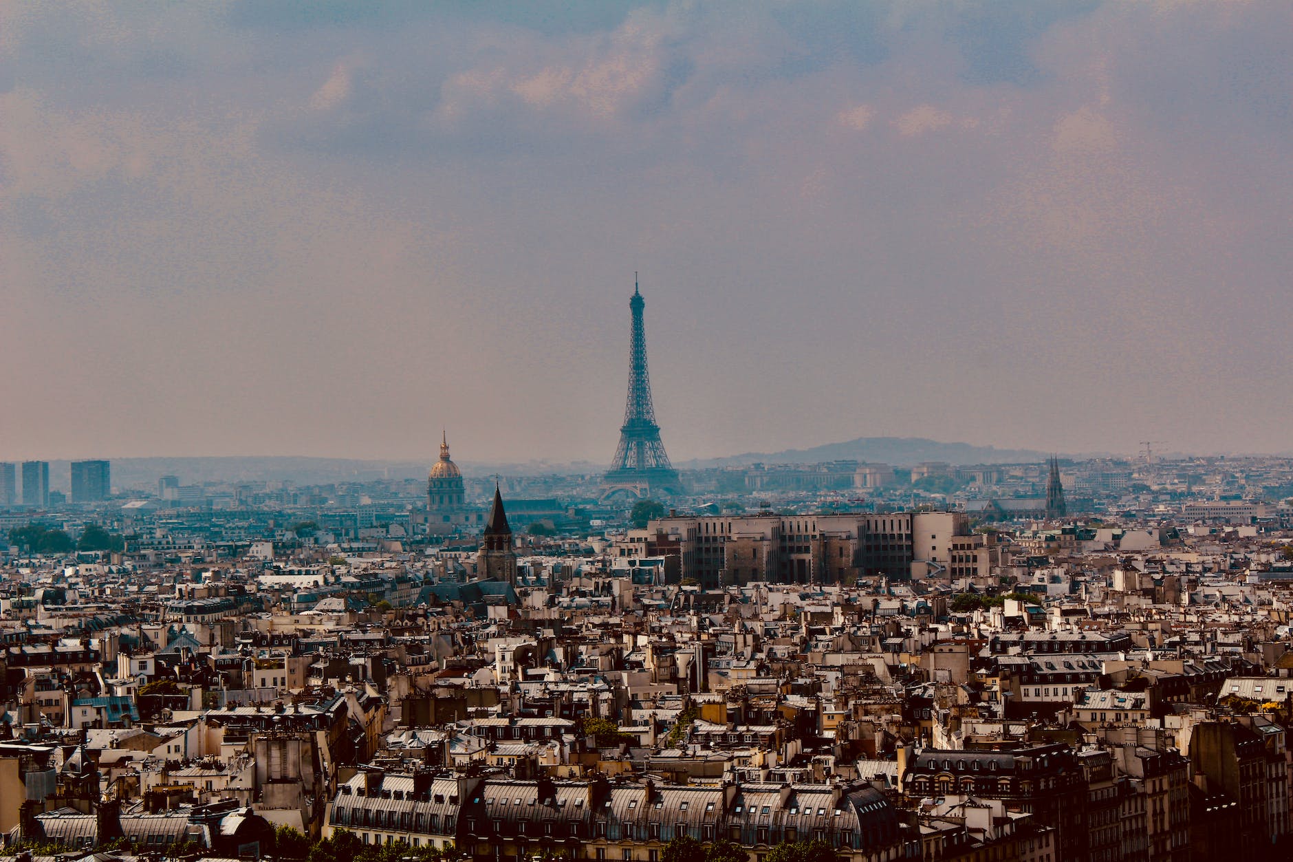 Review of Twenty-One Nights in Paris