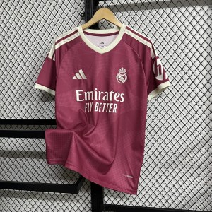 Real Madrid 2026/27 3er equipación