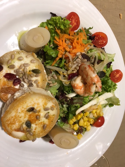 Goat cheese salad, mmm!