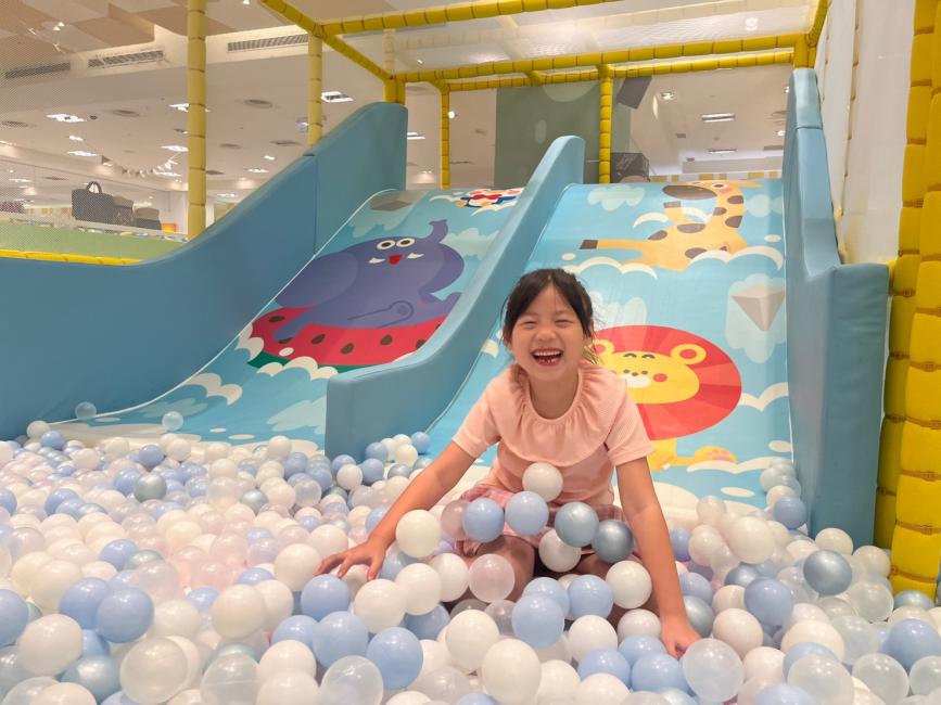 遊戲愛樂園 Yukids Island 室內波波池遊樂設施