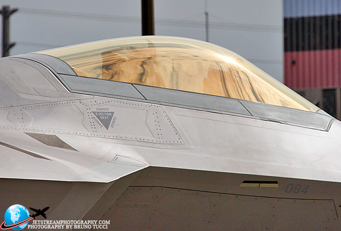 f228