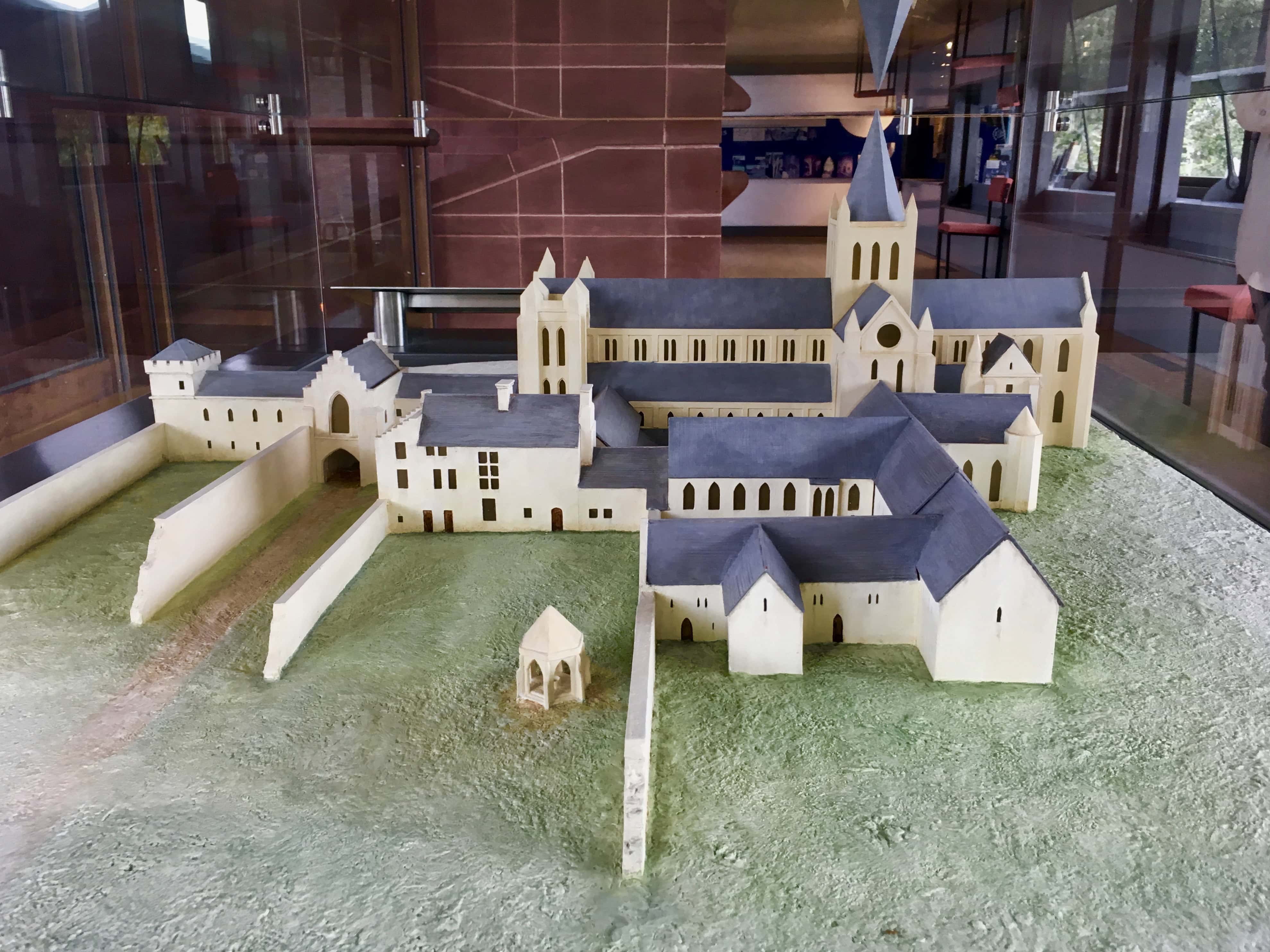 Fan of… 49 — Historical Models Photos by Jez