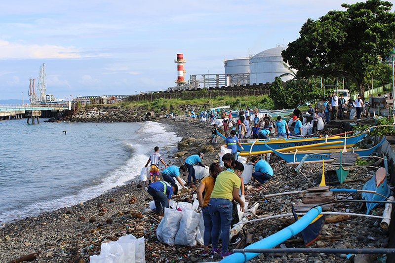 JGSOC employees participate in annual International Coastal Clean-up