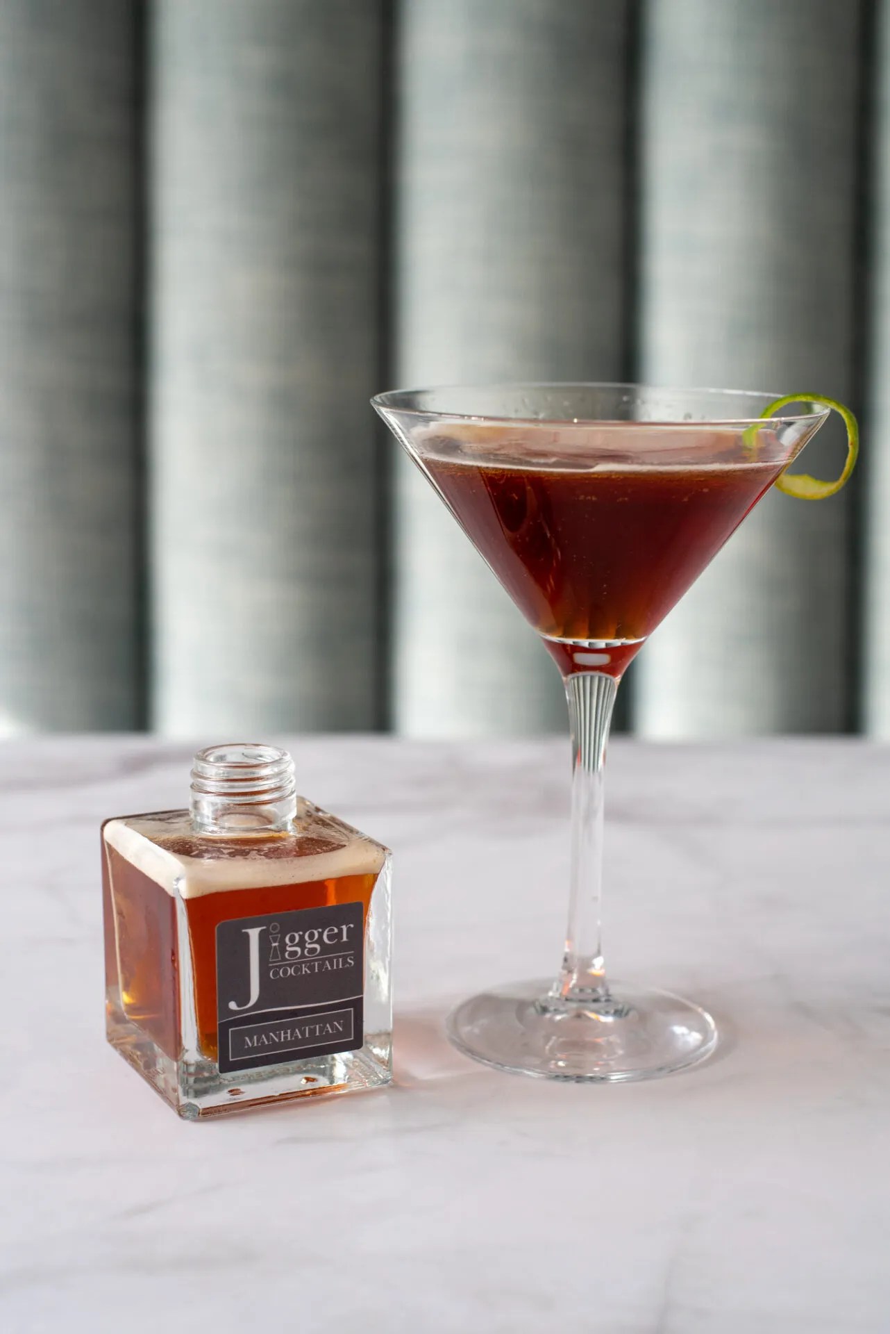 Three's a Crowd - Short Cocktail Box - 3 x Manhattan, Negroni