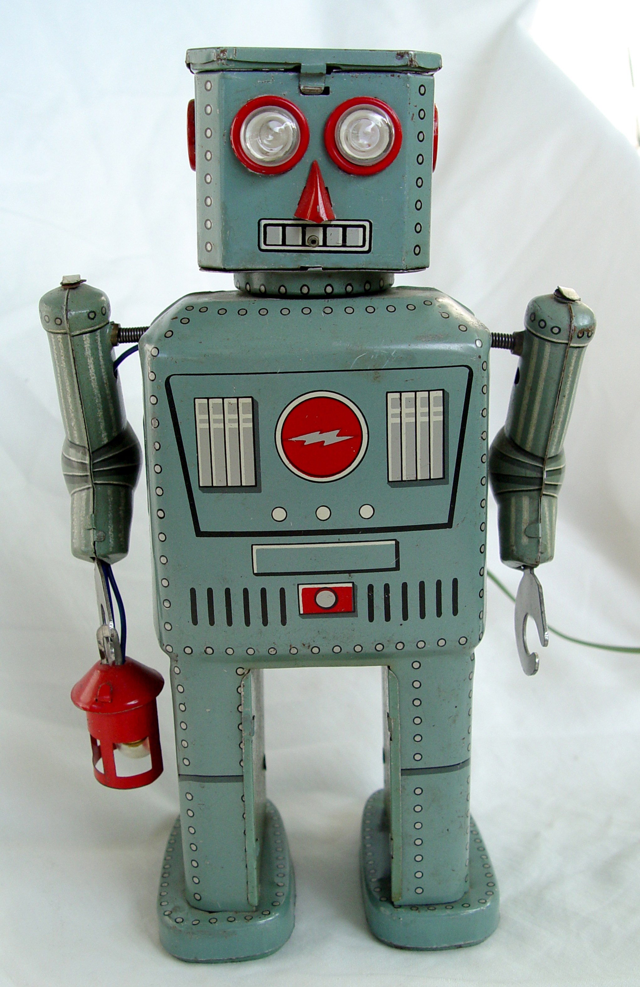 En esta obra se interpretaba una empresa que fabricaba humanos artificiales trabajaban como obreros. 1950s toys | Jim's World and Welcome To It