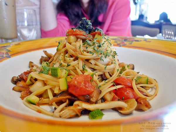 ［食誌］台北市．門卡迪碳燒咖啡廳 M café Dolci & Trattoria（1）