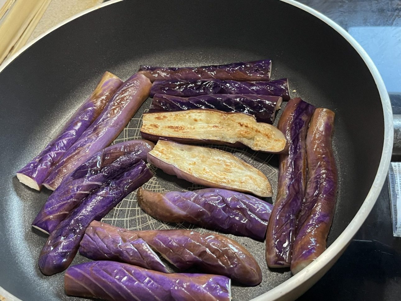 茄子白色面微焦