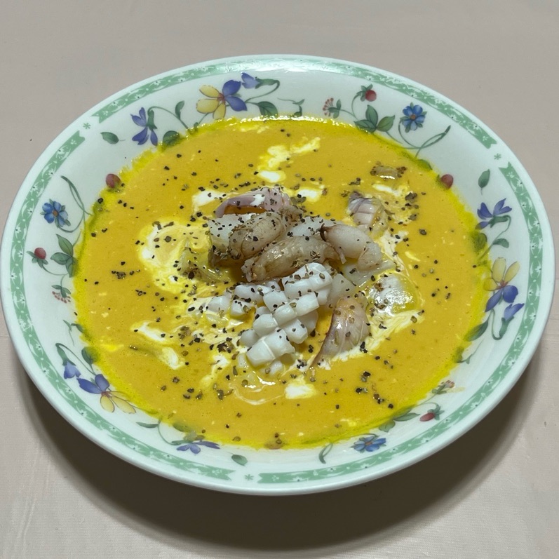 南瓜海鮮濃湯