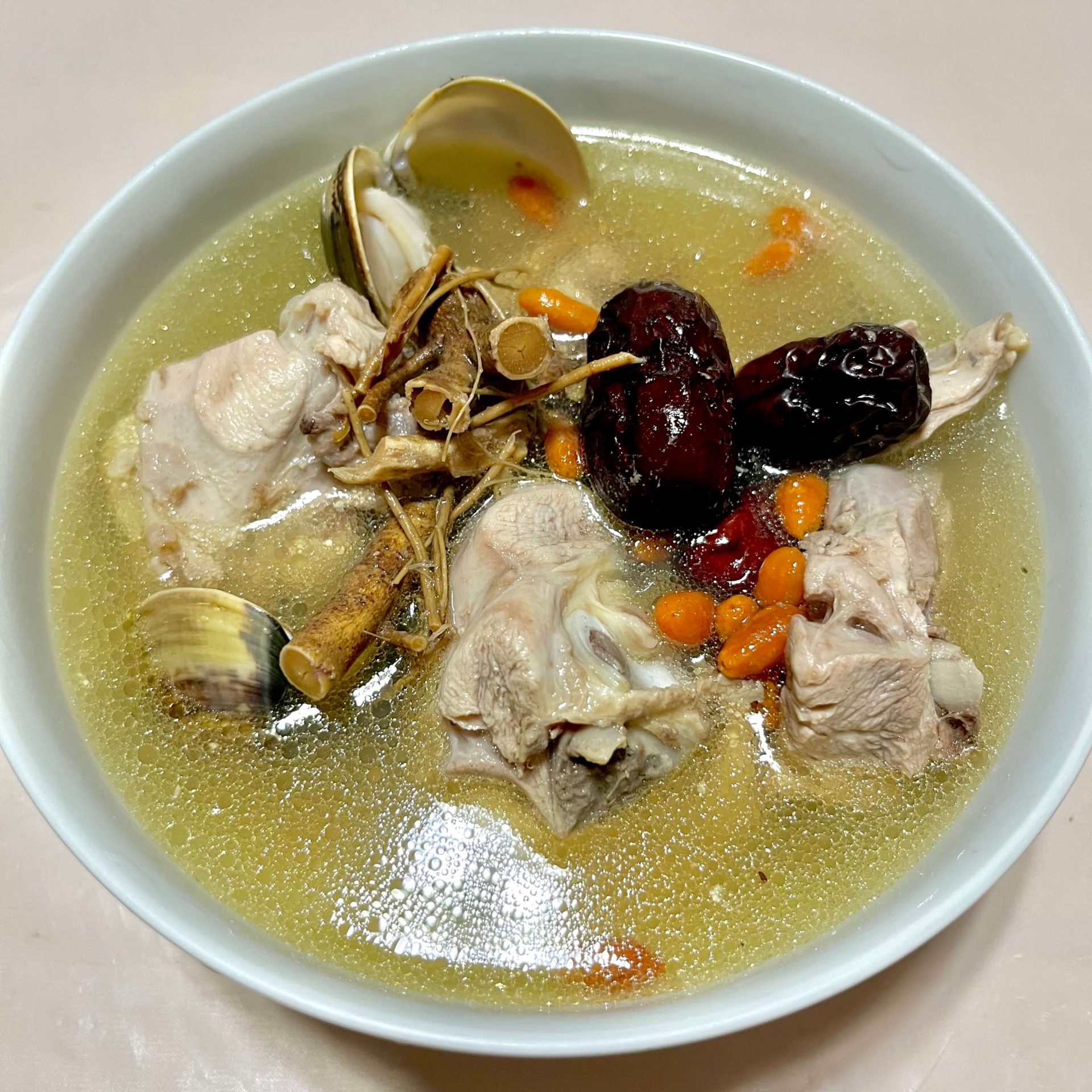 狗尾草雞湯