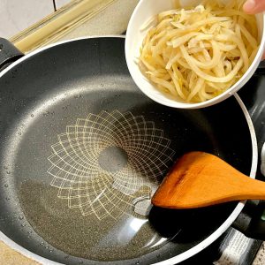 炒香榨菜絲