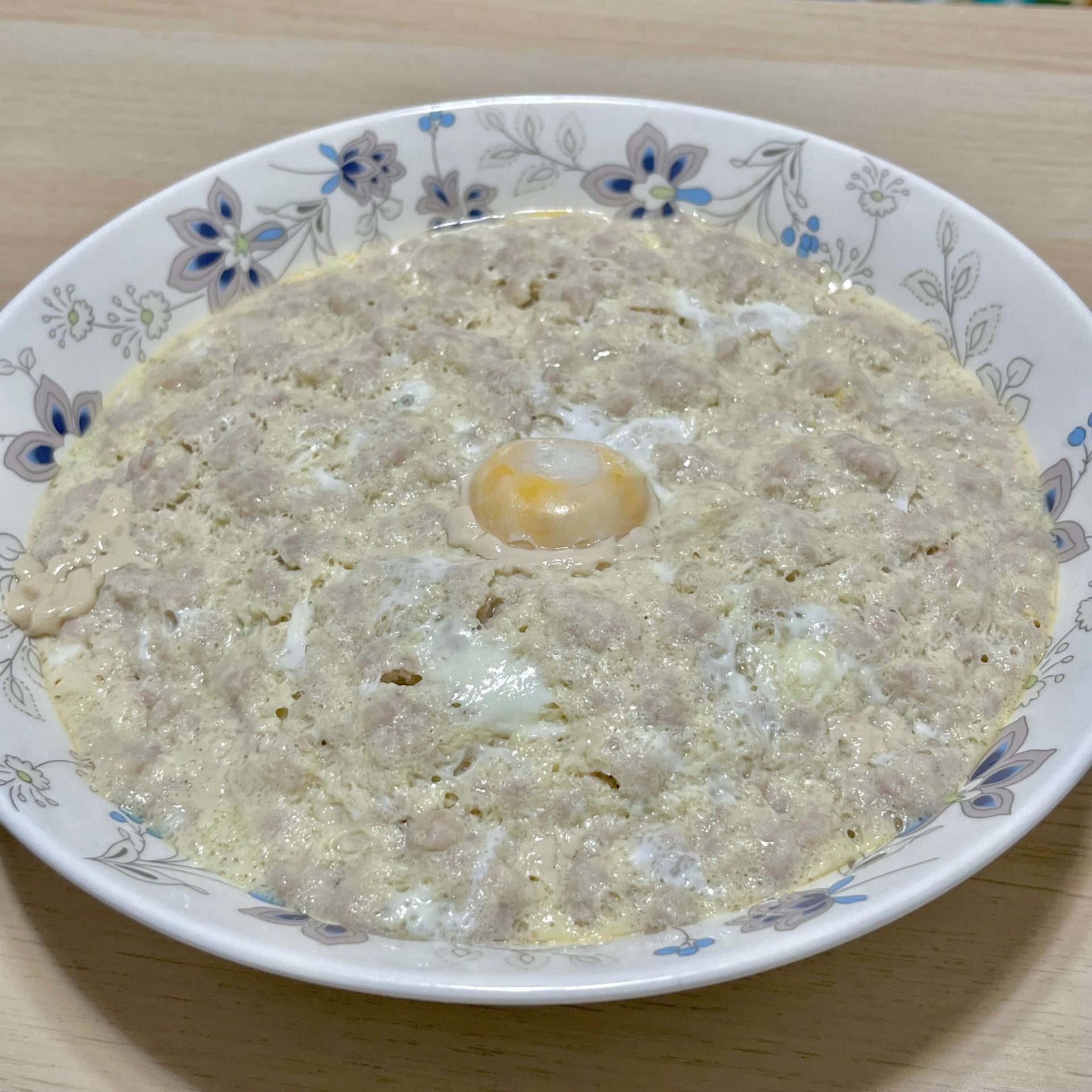 鹹蛋蒸肉餅
