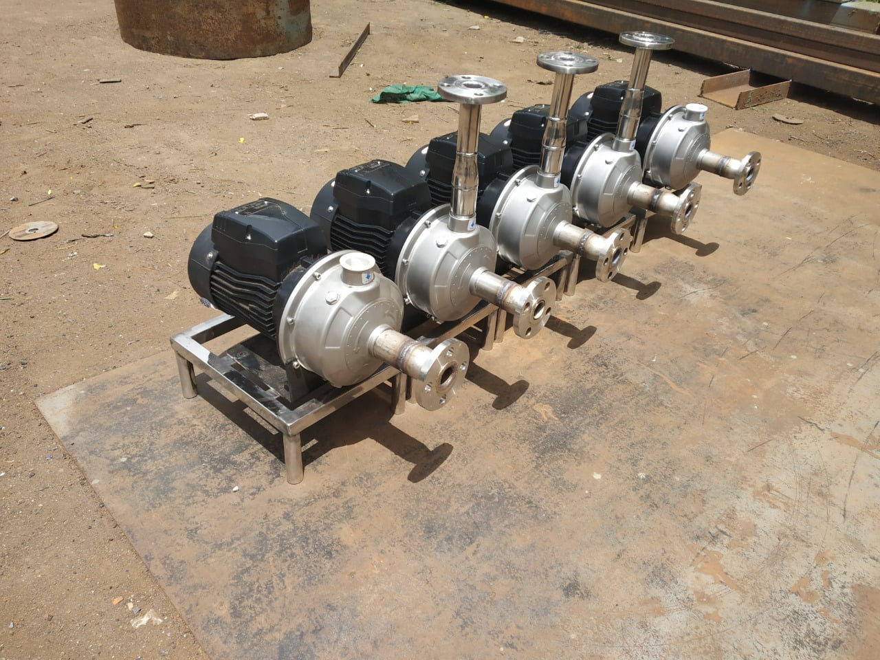 S.S. PUMPS