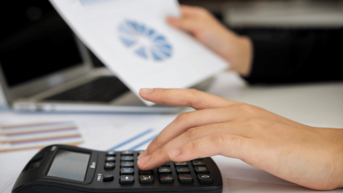 As year end gets closer, we often hear business owners ask whether they should make purchases before December 31 to get the tax deduction.