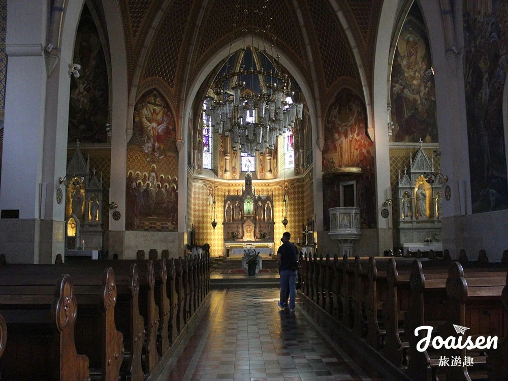 ▲ St. Martin Parish Church