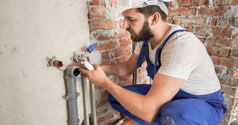 প্লাম্বার পদে প্রবাসীদের চাকরির সুযোগ
