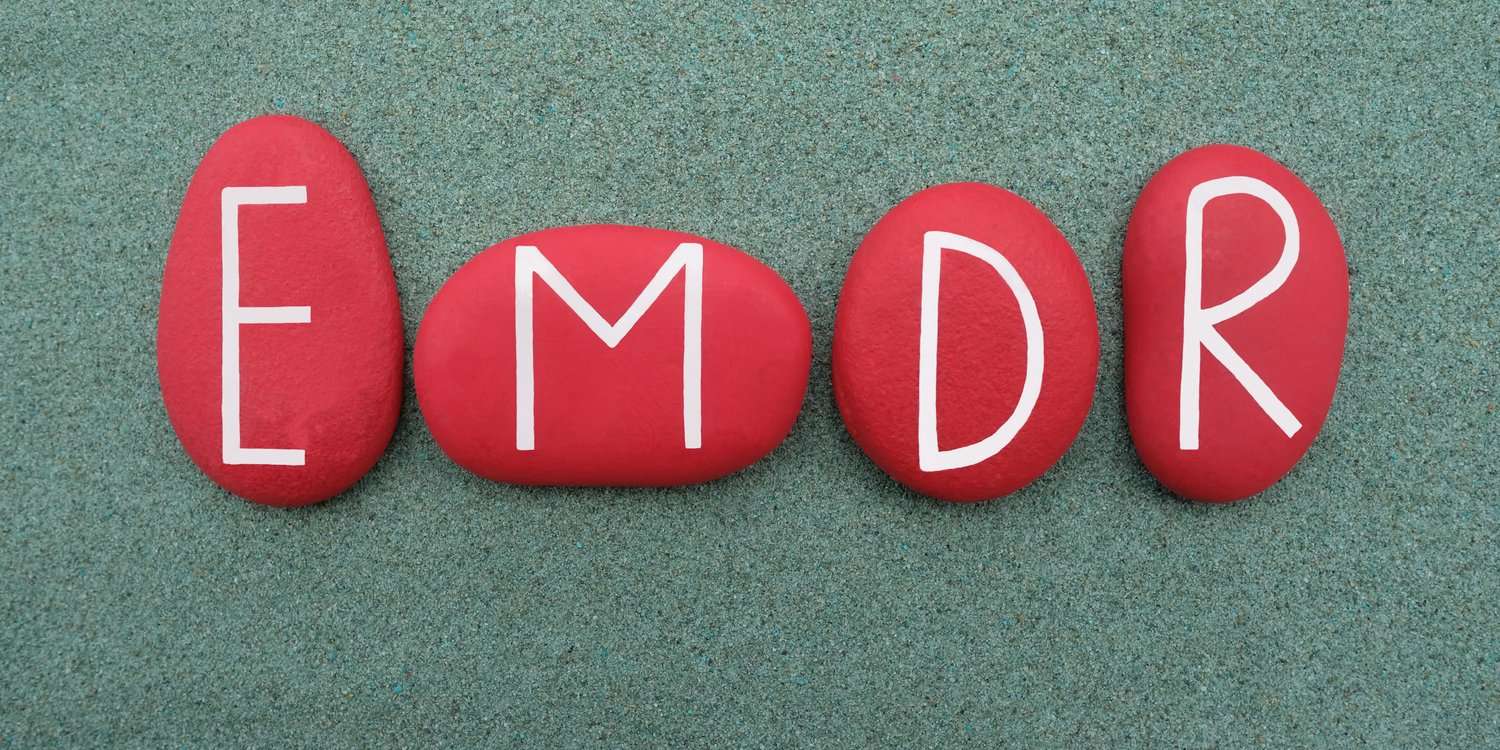 4 red rocks with the letters EMDR
