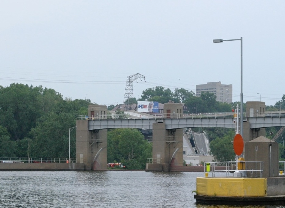 I-35W Bridge Collapse