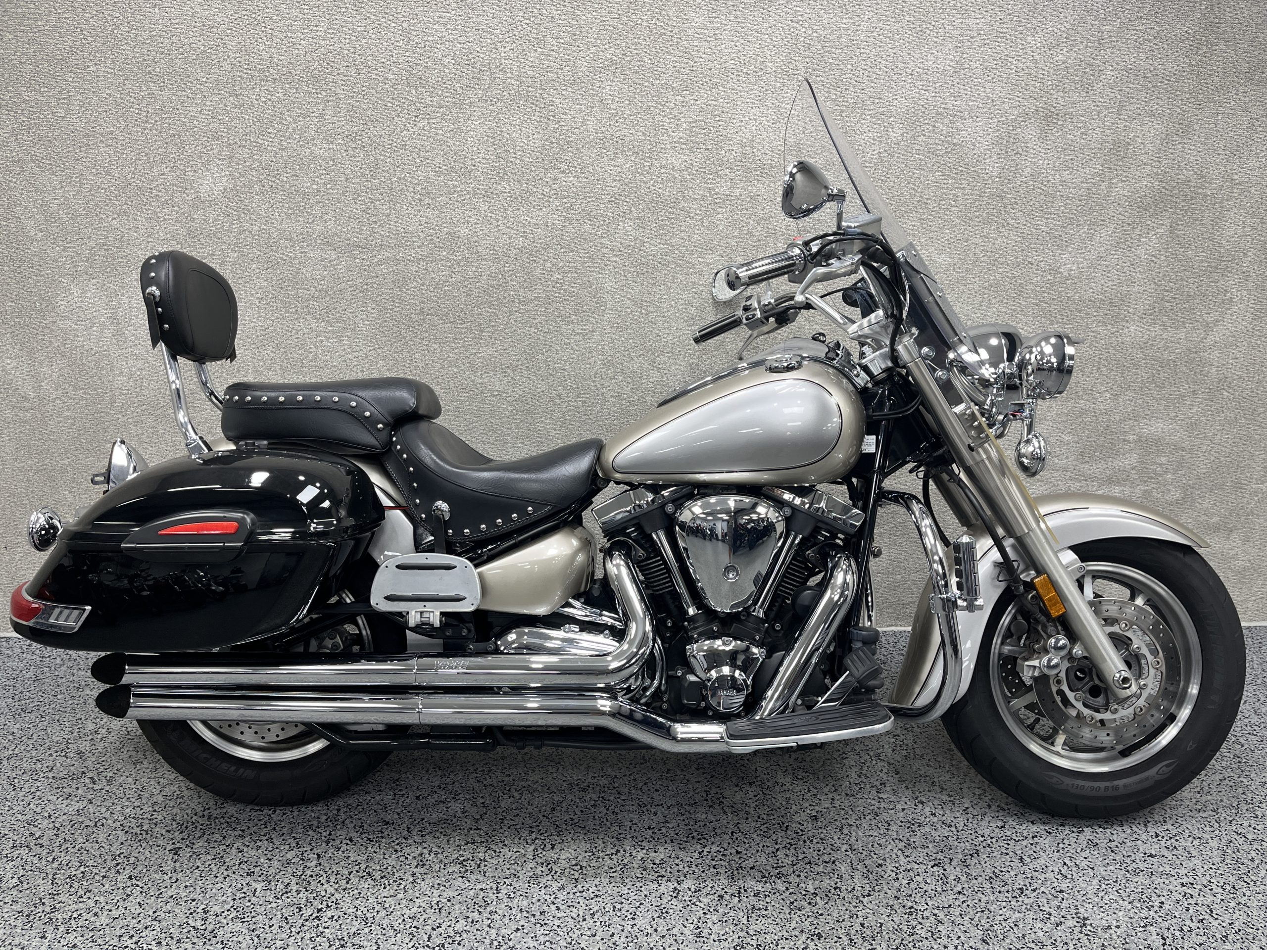 Black/Silver – Joe's Bikes LLC