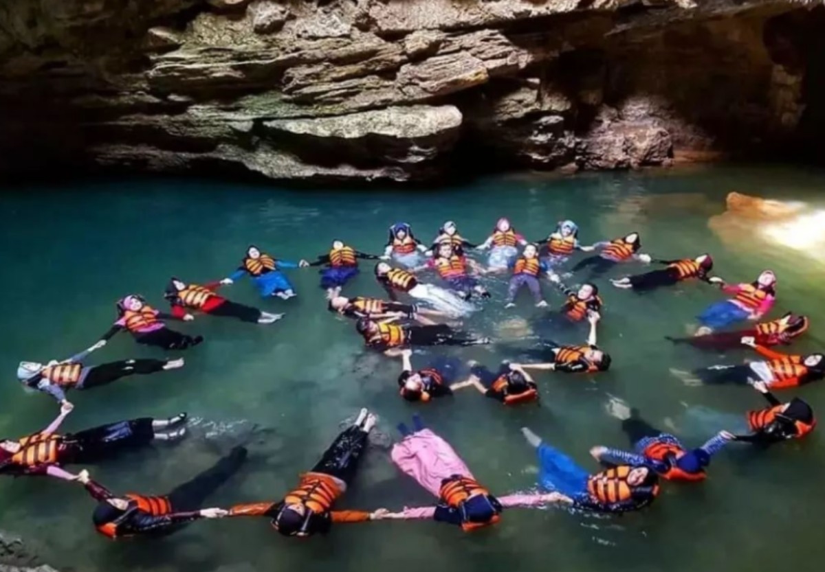 Tour Pindul Cave Yogyakarta