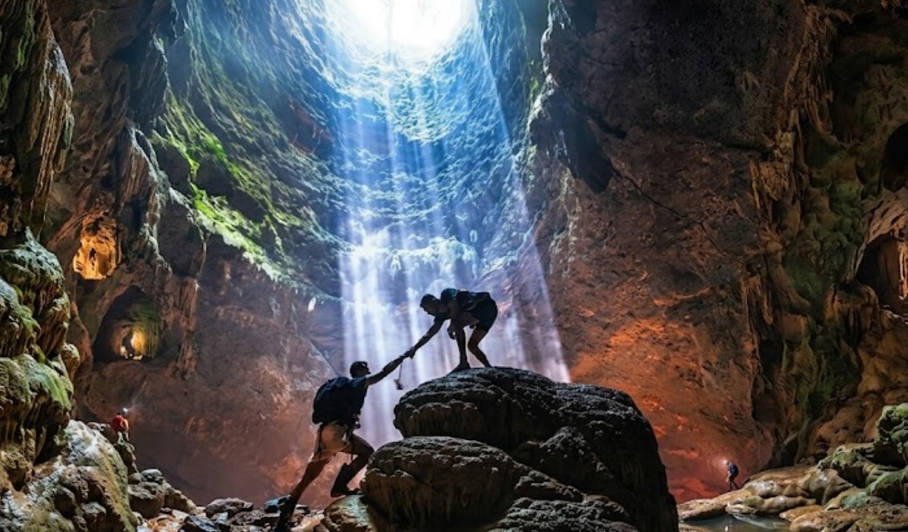 Tour Jomblang Cave Yogyakarta
