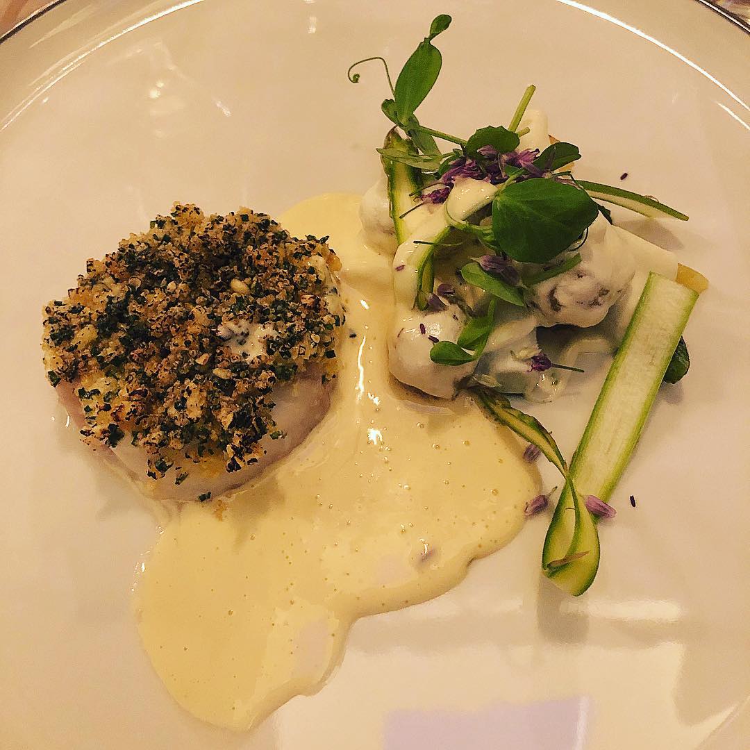 Torsk og rygeost på Restaurant Niels