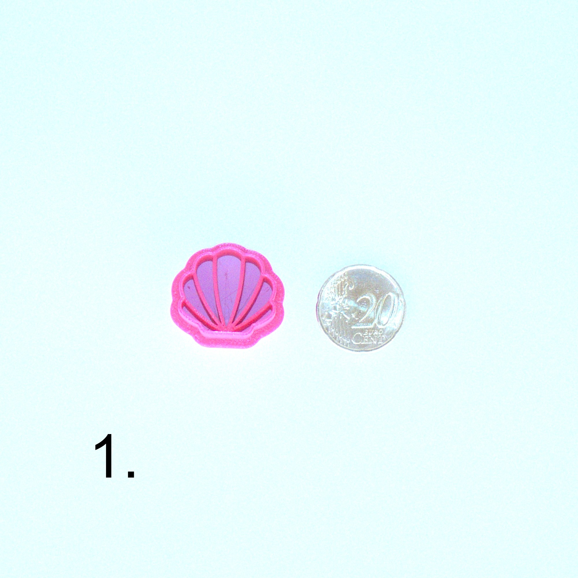 Simpukan muotoinen askartelumassaleikkuri