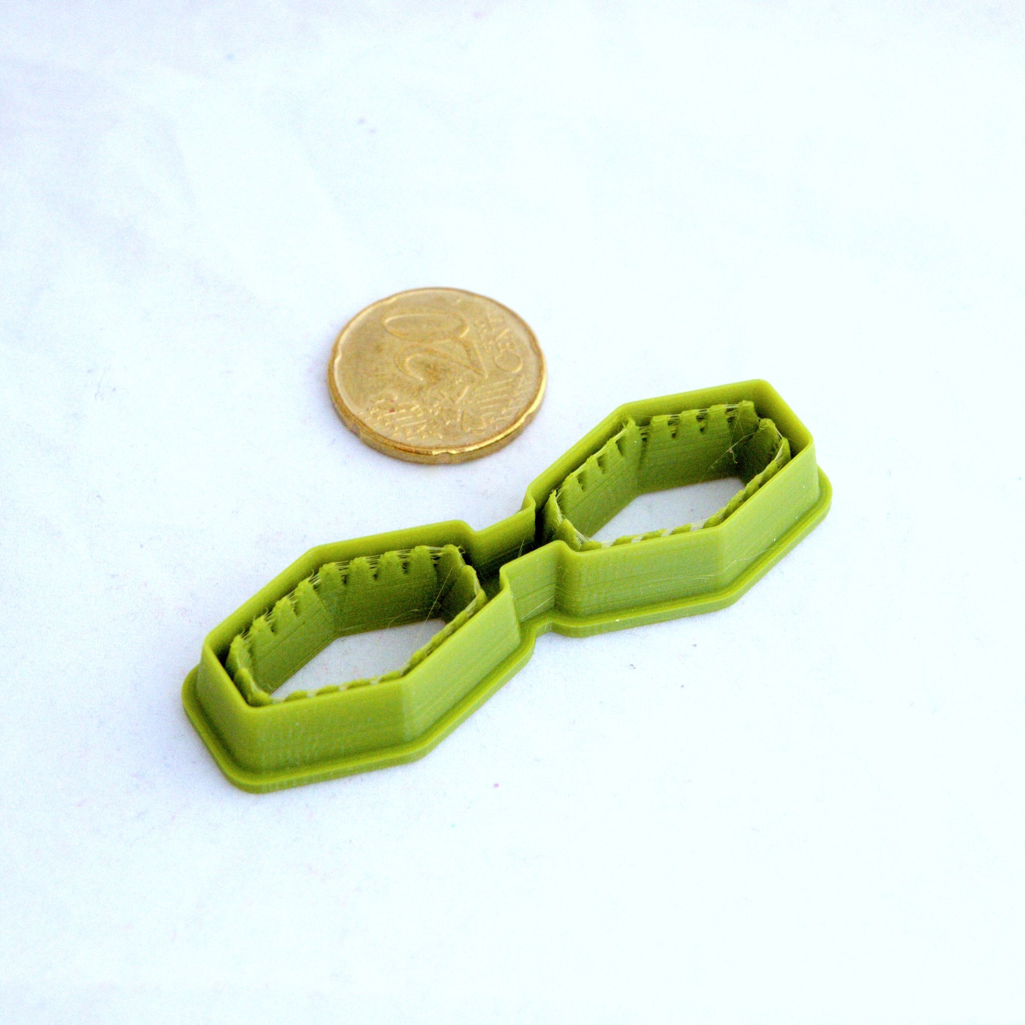 Salmiakki avaimenperä askartelumassaleikkuri