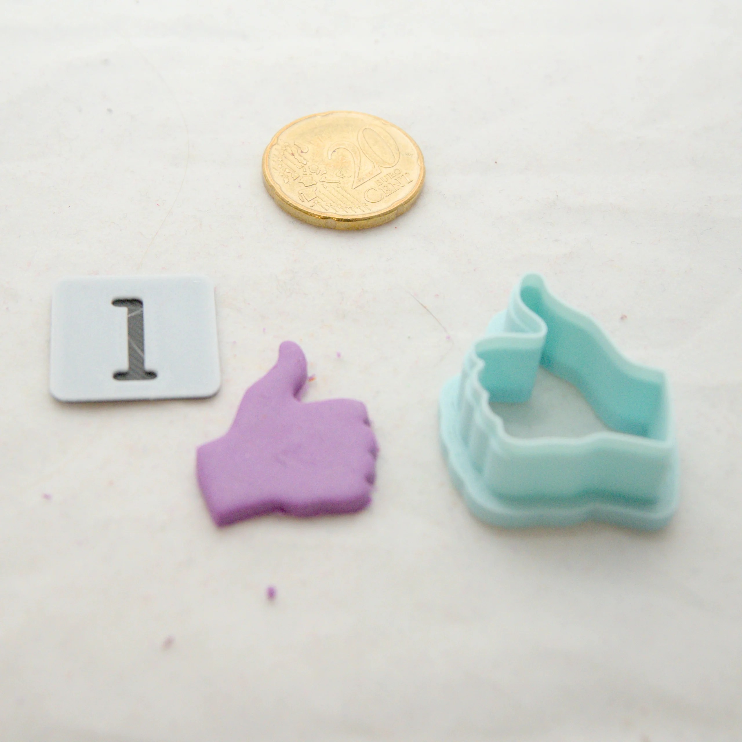 Peukalo askartelumassaleikkuri