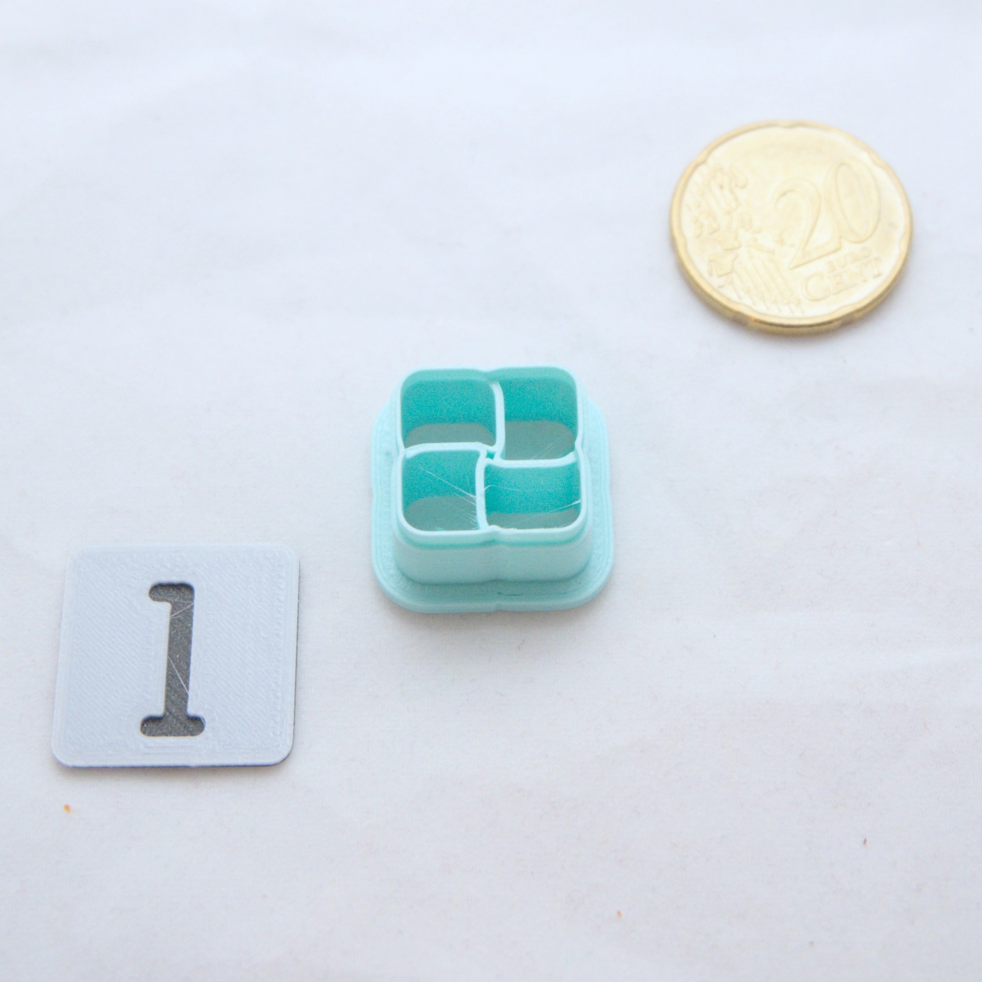 Hyrräneliö askartelumassaleikkuri