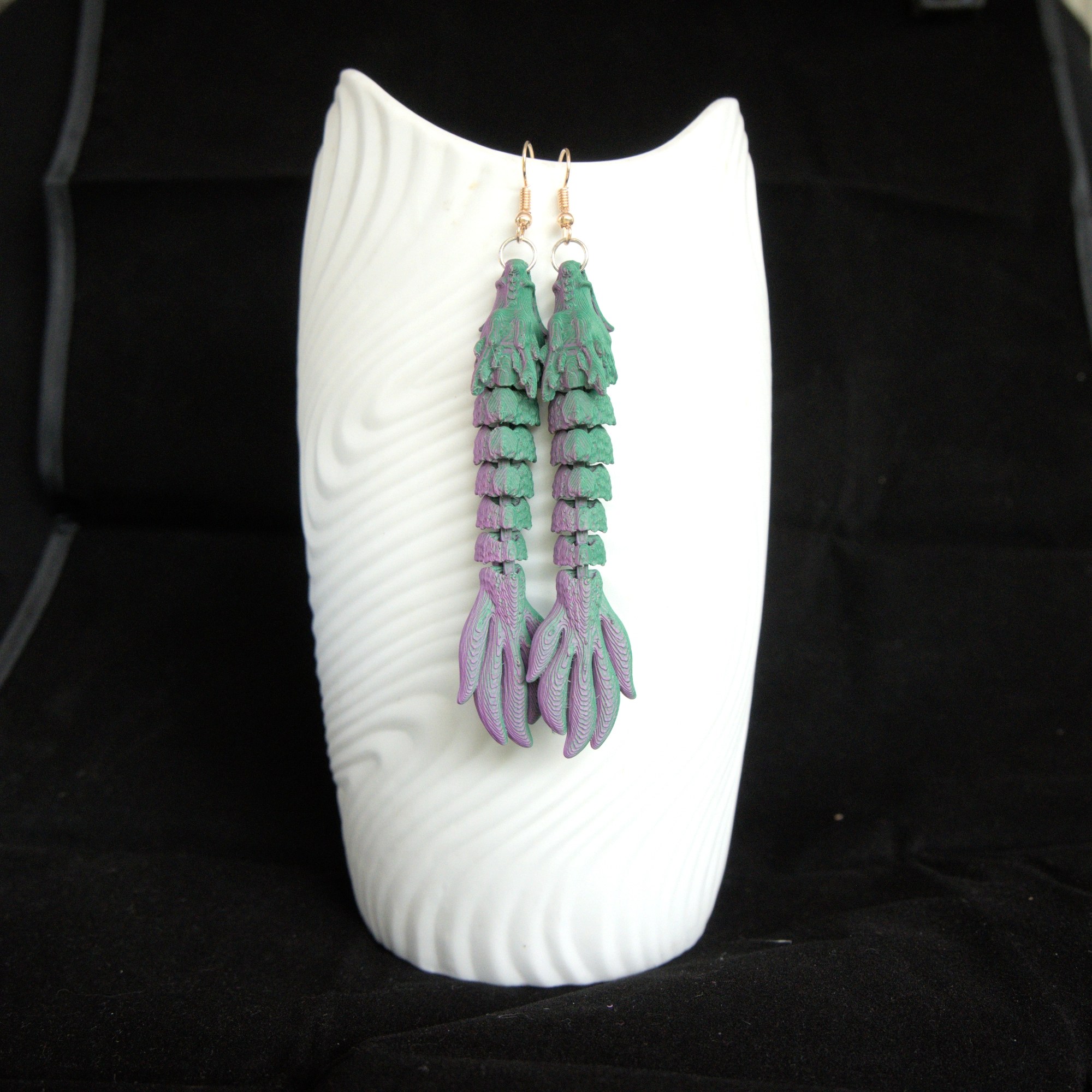 fuksiavihreä matta lohikäärmekorvakorupari