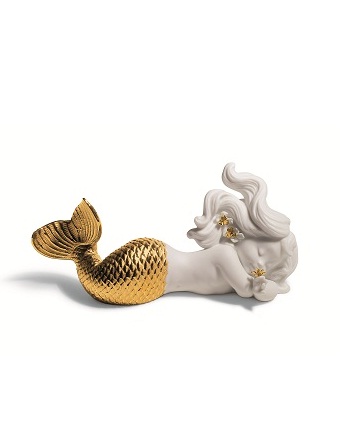 Lladro Day Dreaming at Sea Figurine - Thumbnail 3