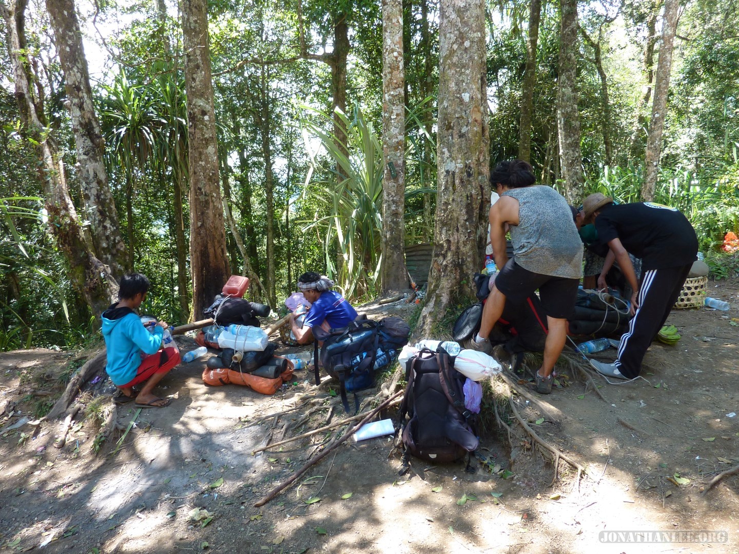 Mount Rinjani - porters 2