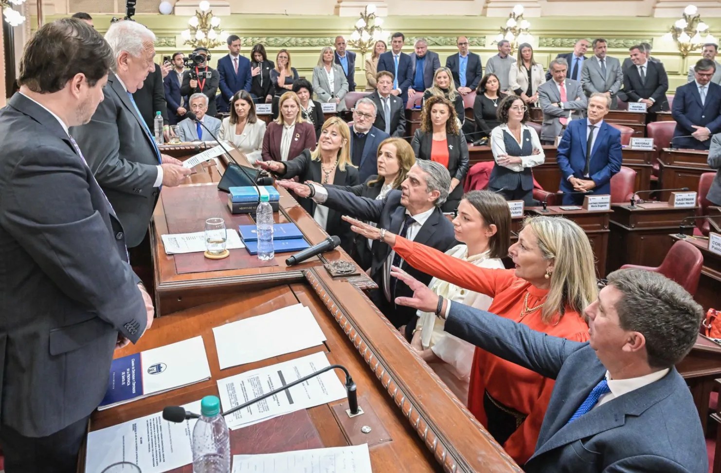 Juraron los convencionales electos que reformarán la Constitución de Santa Fe