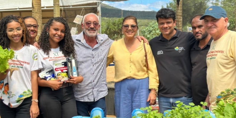 #Chapada: Feira de Conhecimentos Agropecuários reúne estudantes e valoriza produção rural em Ruy Barbosa