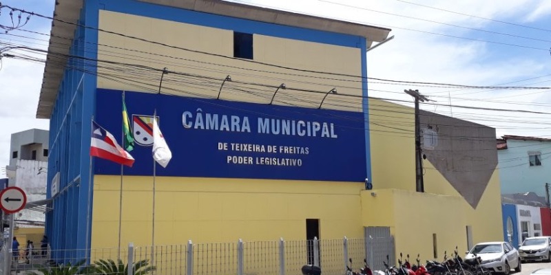 #Bahia: Câmara de Teixeira de Freitas paga R$ 1 milhão por usina solar, mas conta de energia chega a R$ 3,4 mil